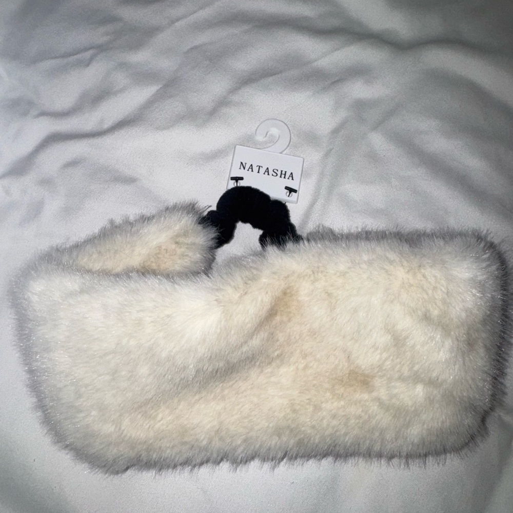 Natasha Faux Fur Headband in Cream